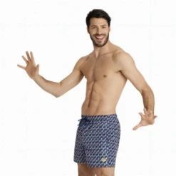 Bañador Arena Beach Short Allover Azul Multi Hombre